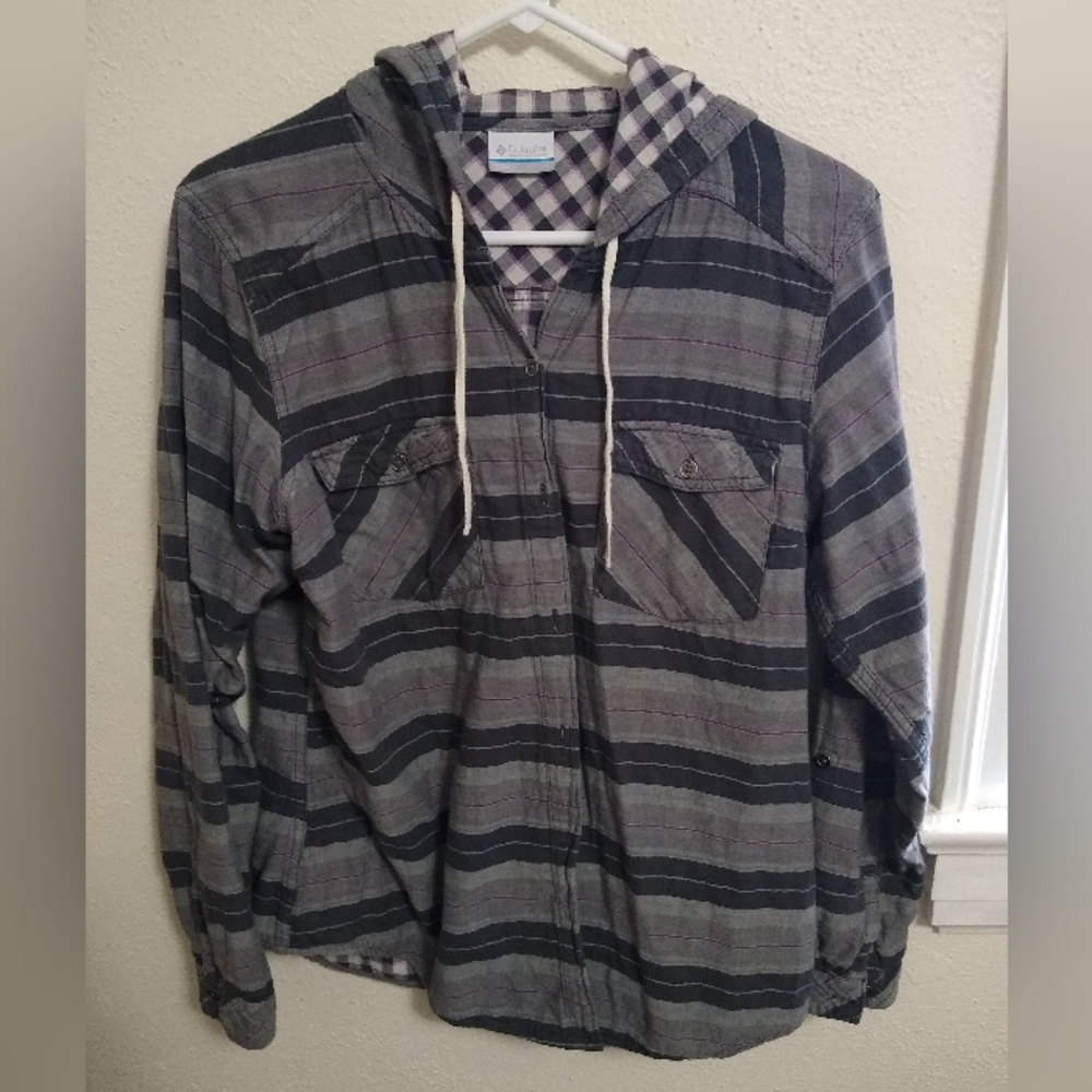 L2 Columbia Button Up Hooded Plaid Shirt Large
